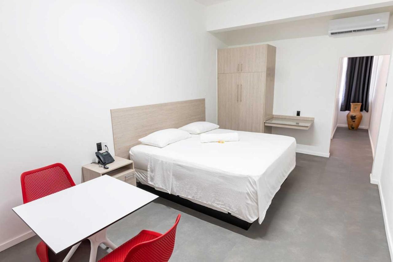 Hotel Royal Brasil Paramaribo Luaran gambar