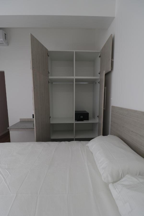 Hotel Royal Brasil Paramaribo Luaran gambar