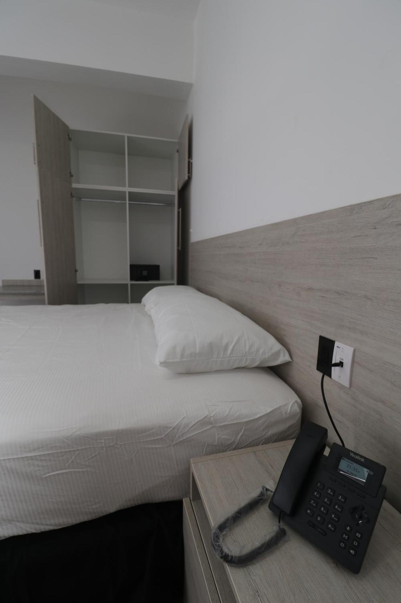 Hotel Royal Brasil Paramaribo Luaran gambar